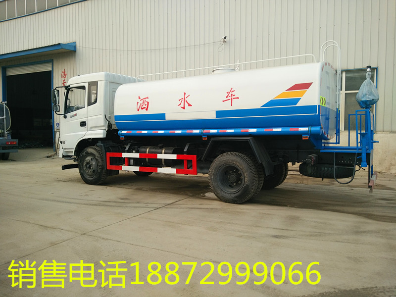 東風15噸灑水車 東風15噸灑水車