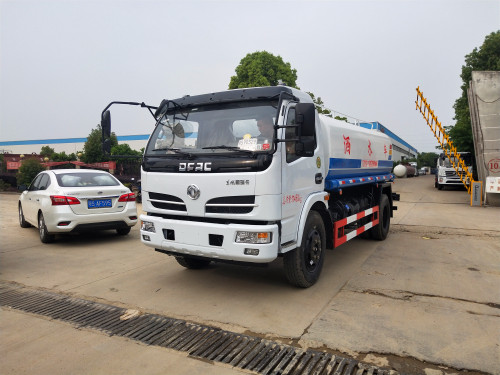 �|�L(f��ng)8����ˮ܇���|�L(f��ng)8����ˮ܇�S�҃r(ji��)���(b��o)�r(ji��)���|�L(f��ng)8����ˮ܇�N�۹�˾