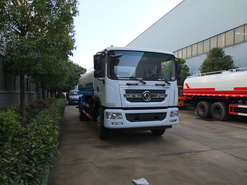 15���|�LD9��ˮ܇-����˹180ƥ�R���l�әC-��������