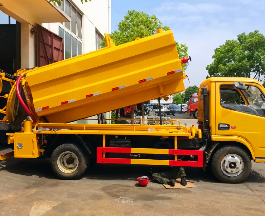清洗吸污車(chē) 清洗吸污車(chē)