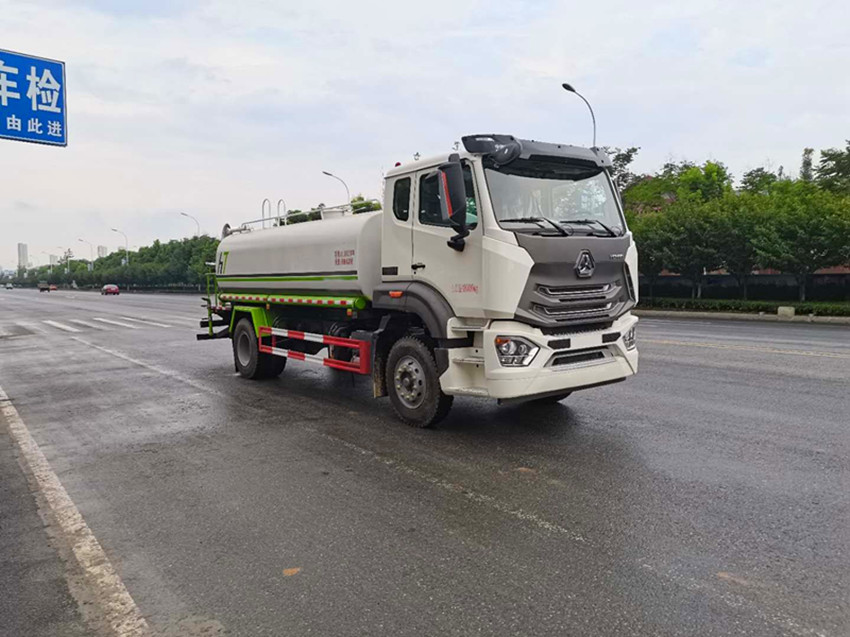 ����15����ˮ܇