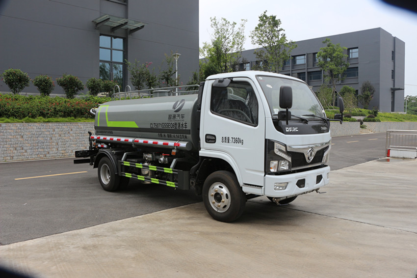 藍牌灑水車大概多少錢一輛-藍牌灑水車廠家價格報價-湖北盈通 藍牌灑水車大概多少錢一輛-藍牌灑水車廠家價格報價-湖北盈通
