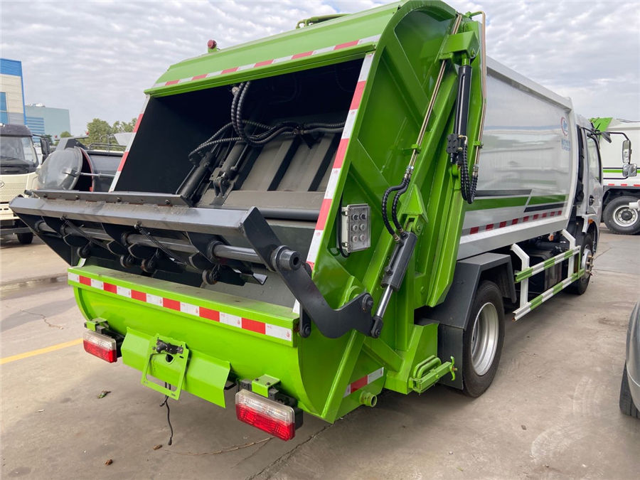 �|�L(f��ng)�P���؉��sʽ����܇-8���|�L(f��ng)�P���؉��sʽ����܇