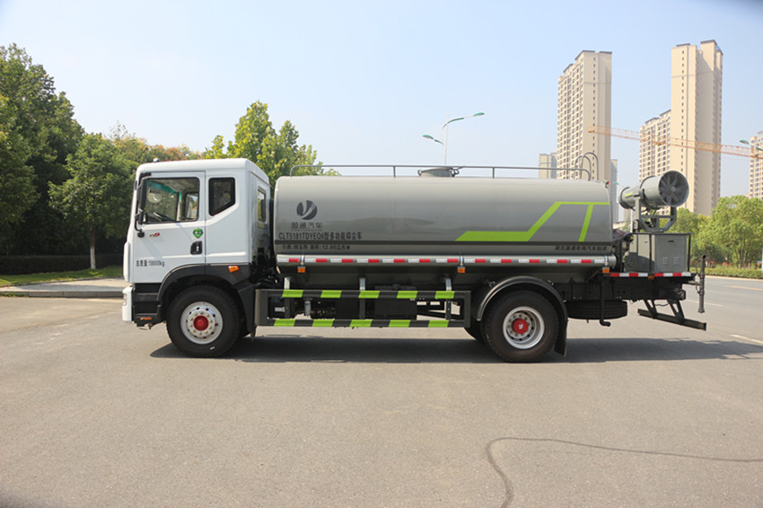 ���F��ˮ܇ �|�L(f��ng)D9���F��ˮ܇�N���c(di��n)