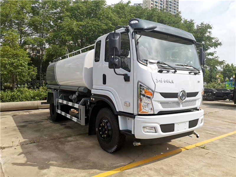 ��(gu��)���|�L(f��ng)12����ˮ܇(ch��)-D1�{��Ҟ�ˮ܇(ch��)�r(ji��)������X(qi��n)һ�v-����ӯͨ