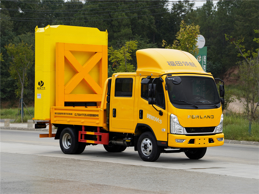 CLT5041TFZBJ6B�ͷ�ײ���_܇-�����{(l��n)�Ƹ��ٹ�·��ײ܇